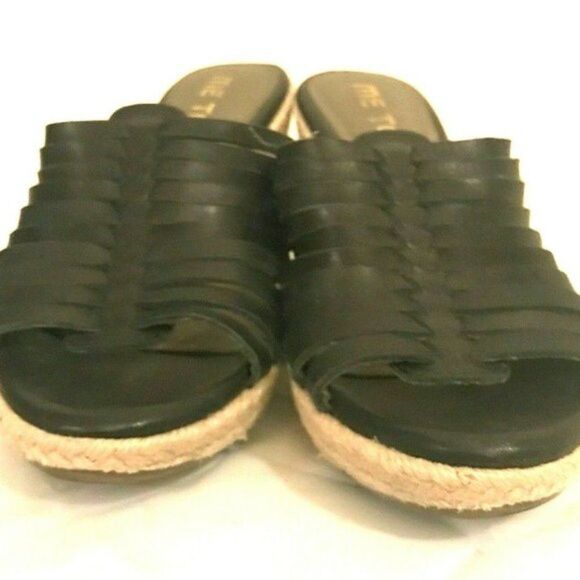 Me Too Sandals Open Toe Faux Leather Black Size 7M Y - Picture 6 of 8